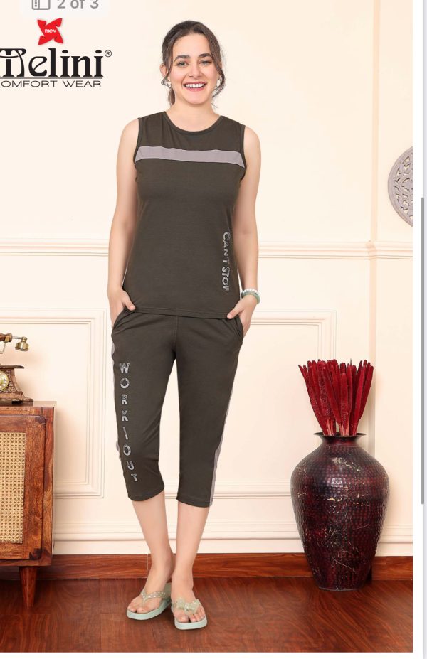 Capri suit